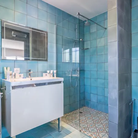 Mas D'esterel - Vue * Saint-Raphael (Var)